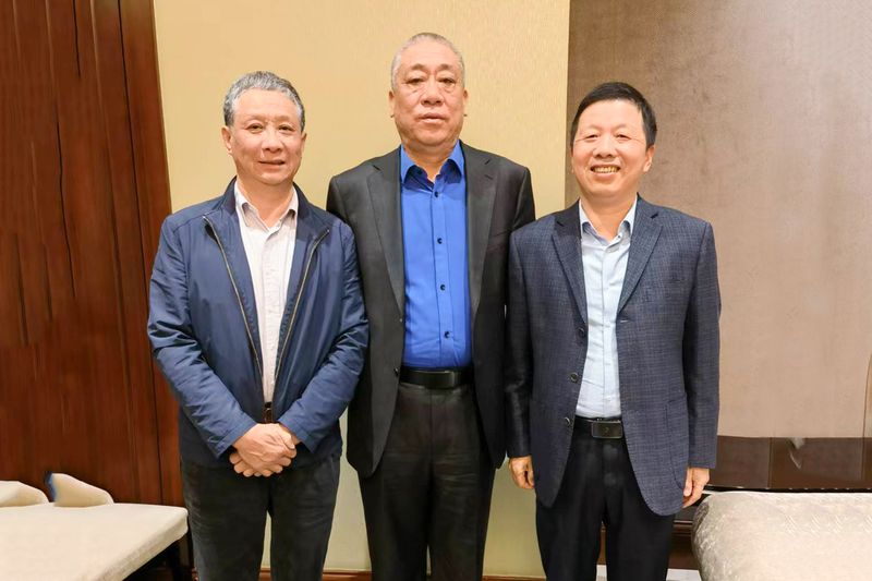 河南礦山黨委書記崔培軍到訪沙鋼集團等企業(yè)進行學(xué)習交流