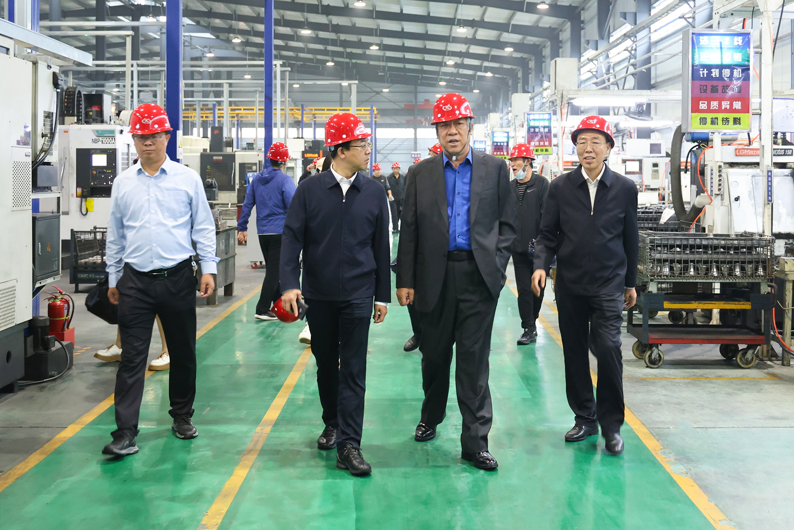 河南省礦山起重機(jī)有限公司 河南省礦山起重機(jī)有限公司